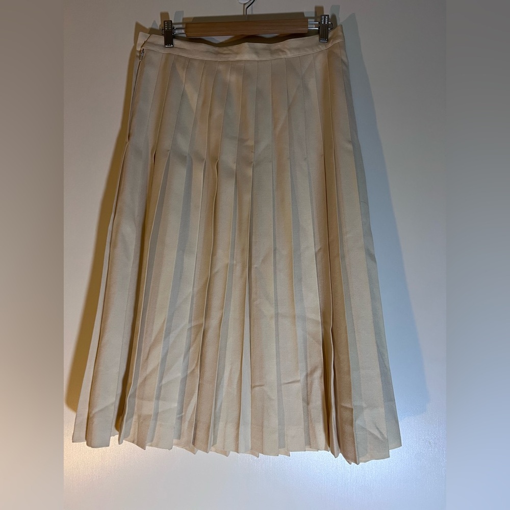 Vintage 100% Wool Elegant Cream Braemar Size 14 Canada Thick Box Pleated Skirt